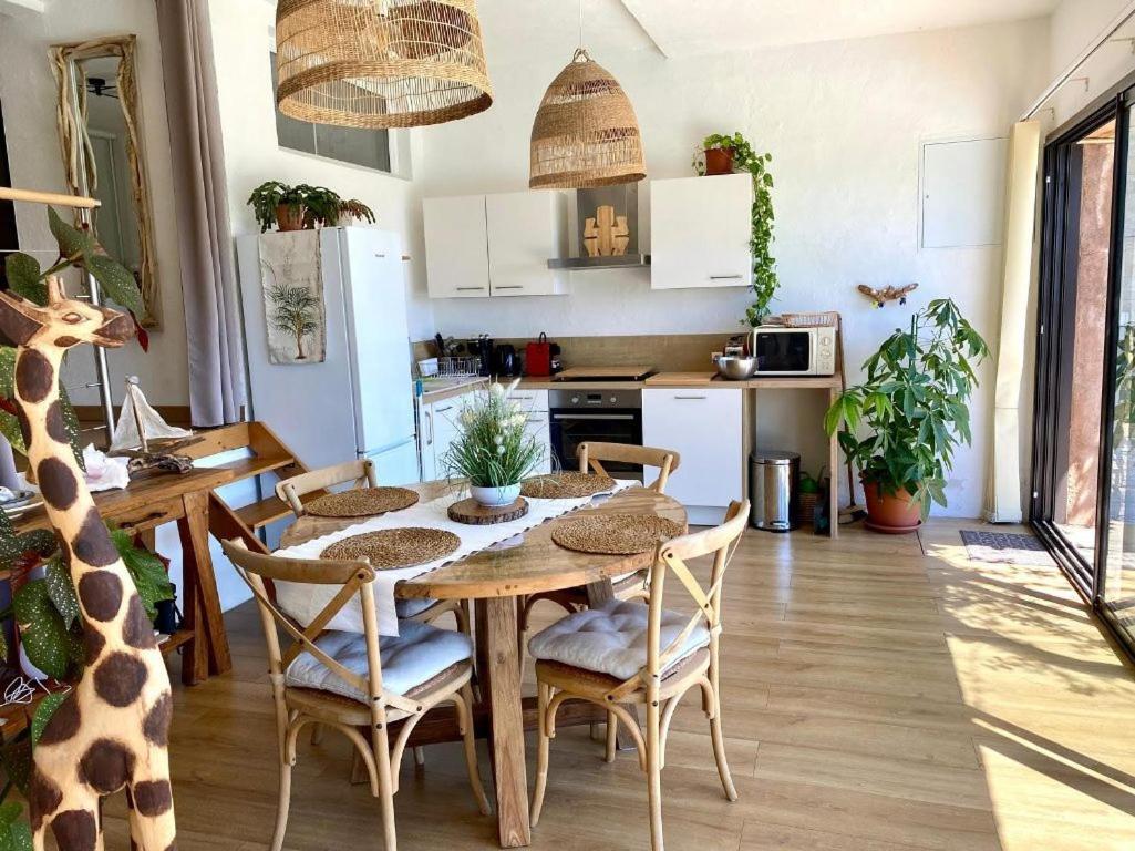 Villa Les Alizes Le Le Rayol-Canadel-sur-Mer Eksteriør billede